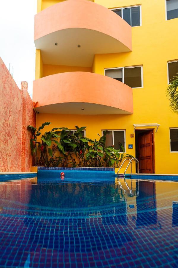 Kaam Accommodations Puerto Morelos Bagian luar foto