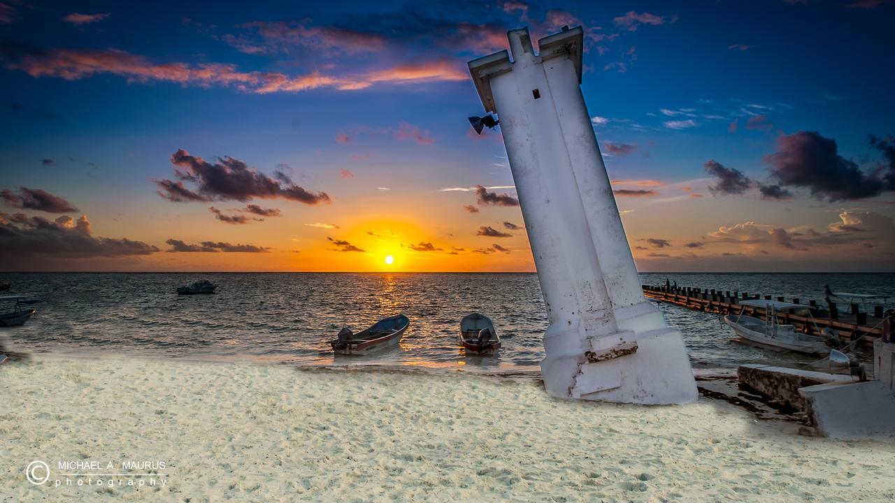 Kaam Accommodations Puerto Morelos Bagian luar foto